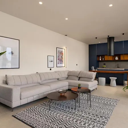 Willa Mirena Luxury Living-casa Di Ria