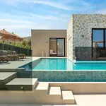 Mirena Luxury Living-casa Di Ria * أفانتو
