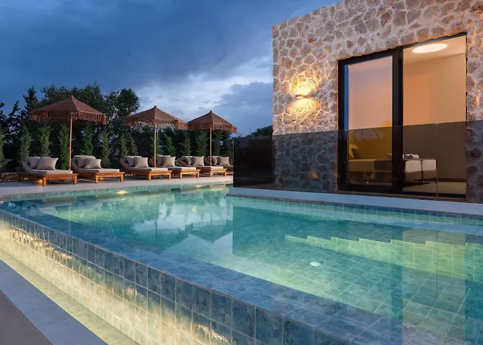 فيلة Mirena Luxury Living-casa Di Ria *