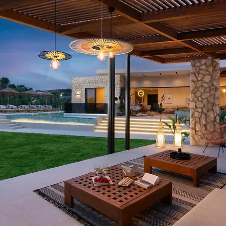Mirena Luxury Living-casa Di Ria